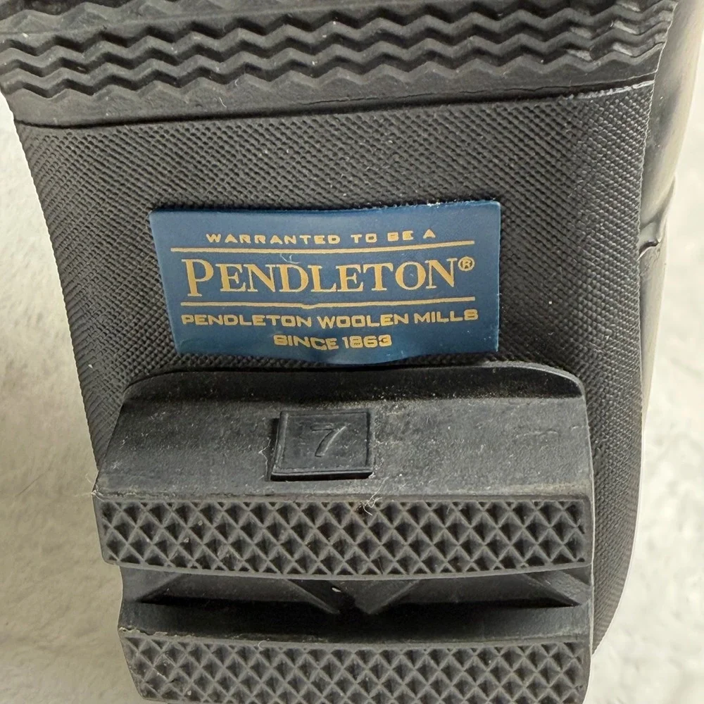 Pendleton Black Rubber Tall Rain‎ Boots Womens Size 7 Southwestern Lining Buckle